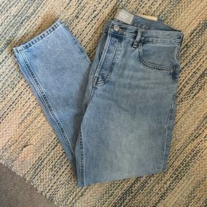 Everlane The 90s Cheeky Jeans Crop